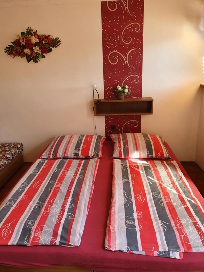 Privat U Jozefa Foeldesa Velky Meder Exterior foto