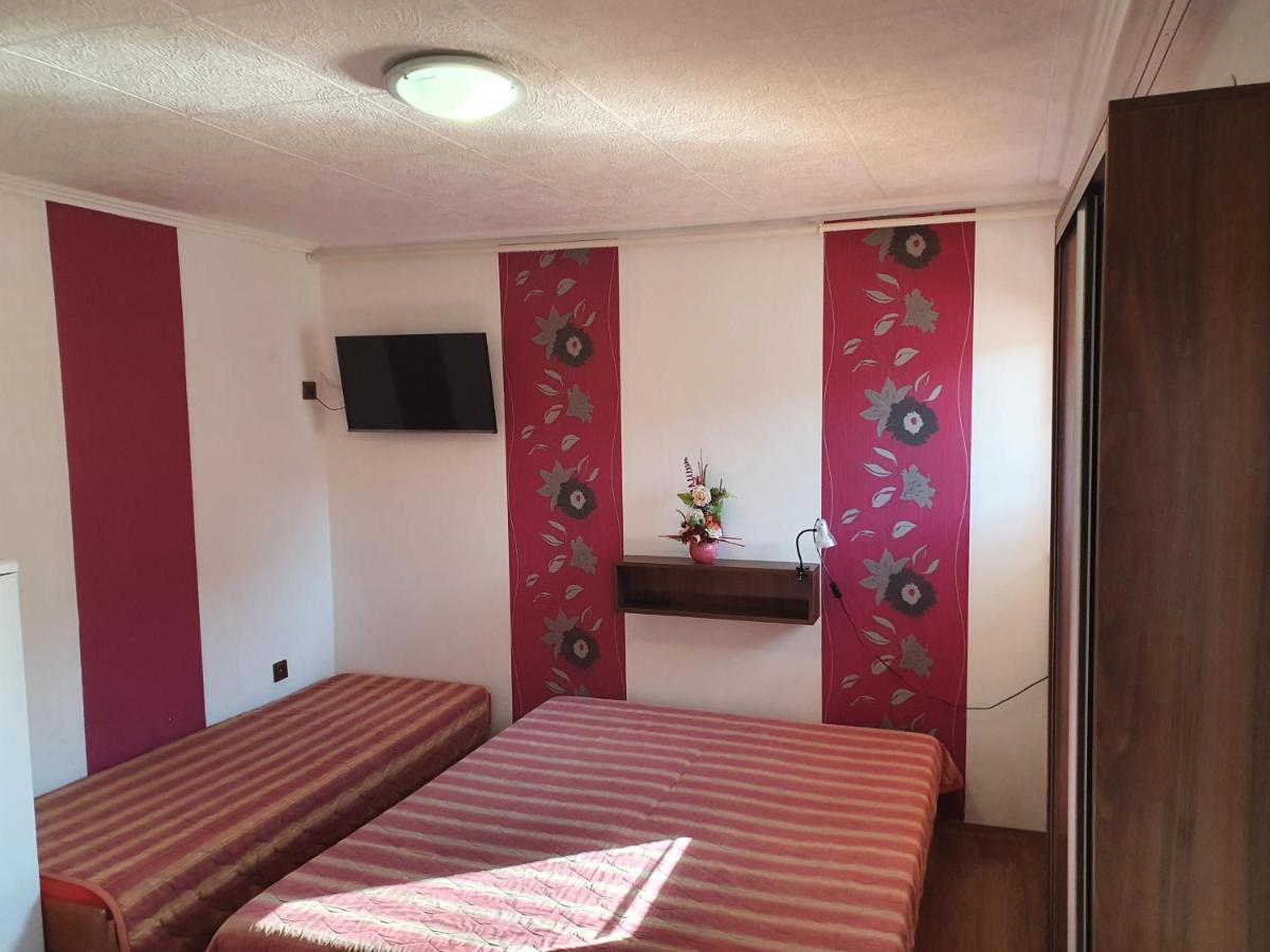 Privat U Jozefa Foeldesa Velky Meder Exterior foto