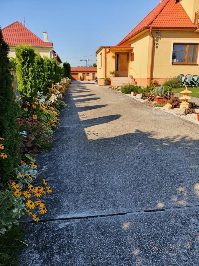 Privat U Jozefa Foeldesa Velky Meder Exterior foto