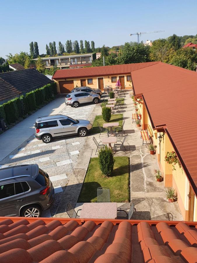Privat U Jozefa Foeldesa Velky Meder Exterior foto