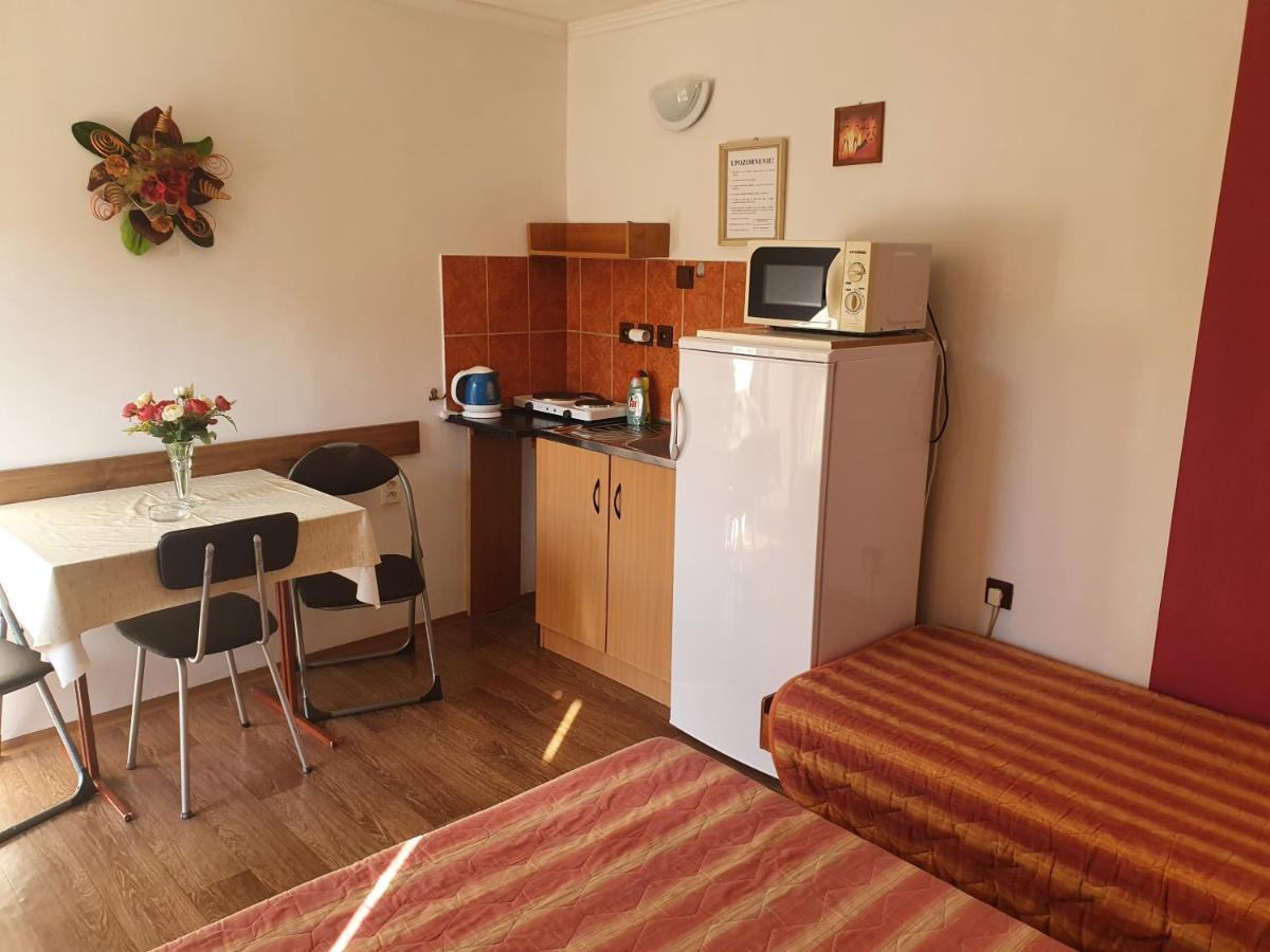 Privat U Jozefa Foeldesa Velky Meder Exterior foto