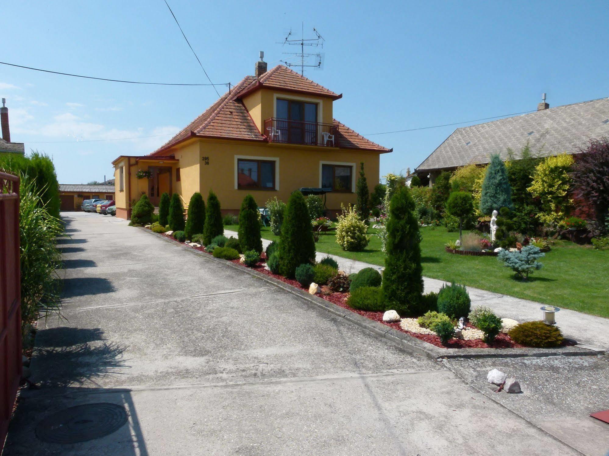 Privat U Jozefa Foeldesa Velky Meder Exterior foto