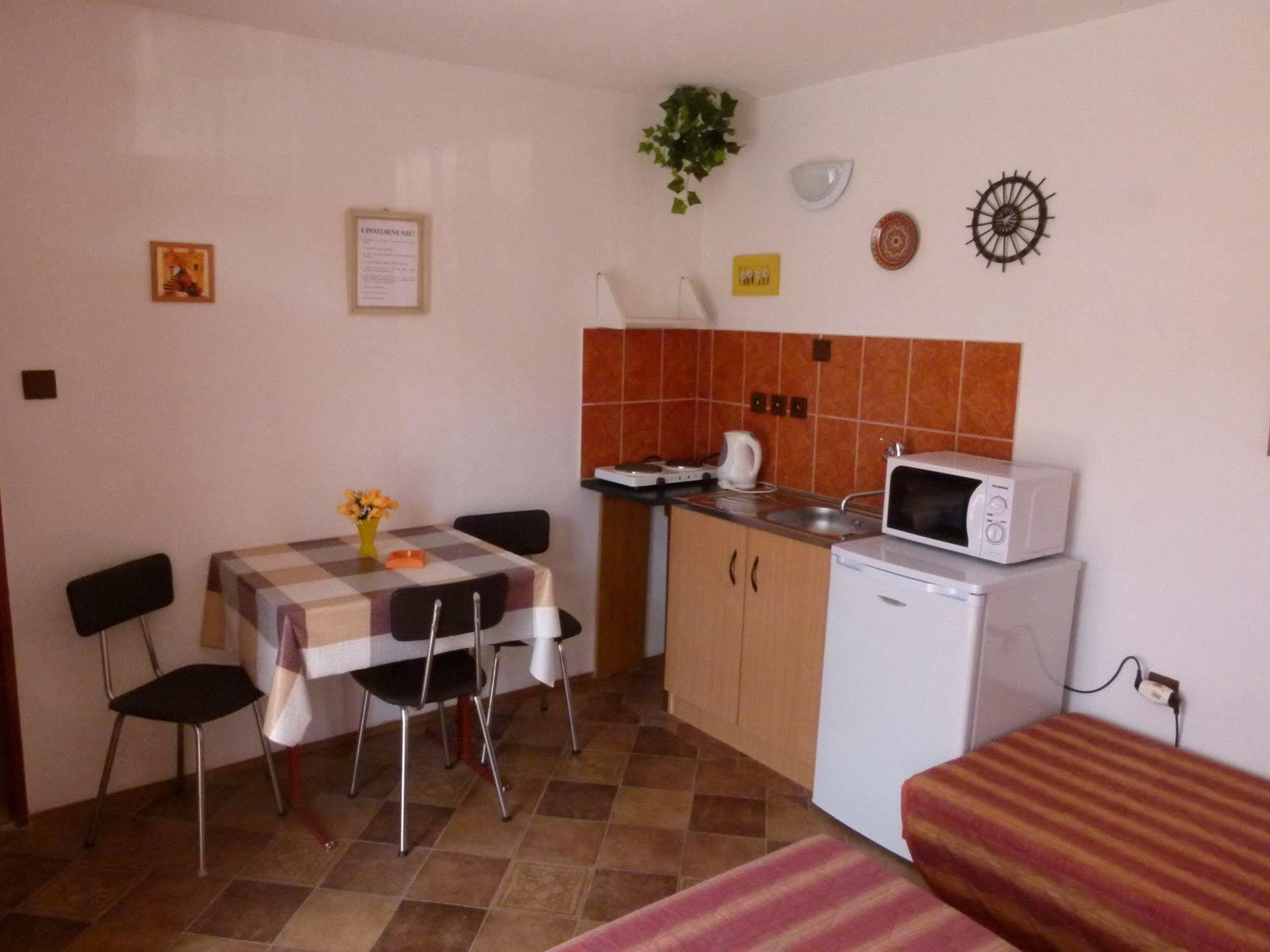 Privat U Jozefa Foeldesa Velky Meder Exterior foto